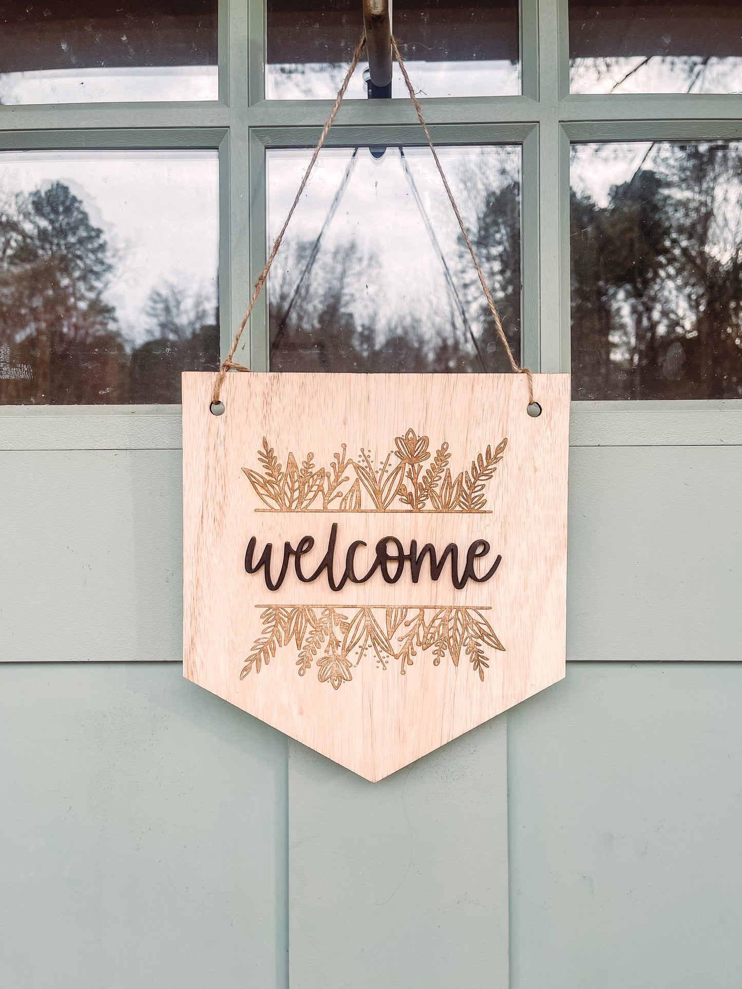 Welcome Pendant