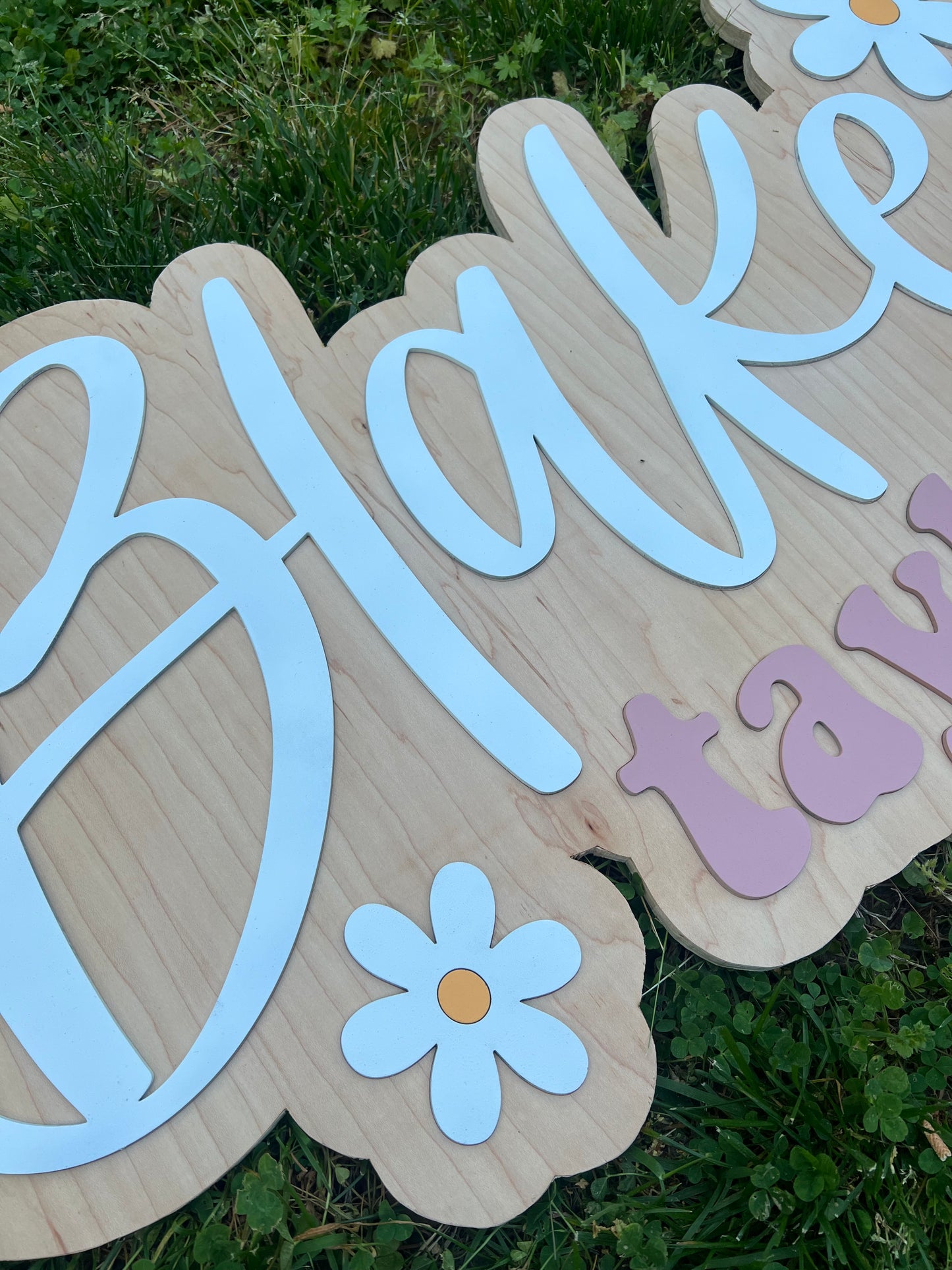 Flower Power Contour Name Sign